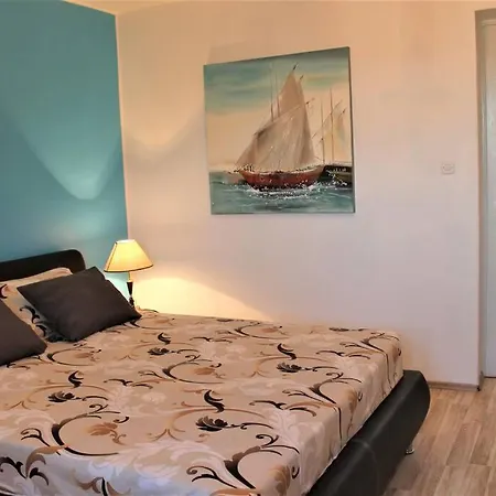 Barbara's Inheritance سبليت