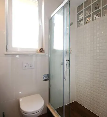 Barbara's Inheritance Lägenhet