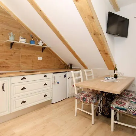 Barbara's Inheritance דירה